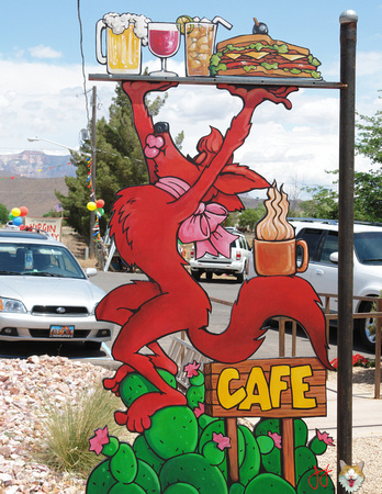 Patti and the Red Coyote 01.jpg